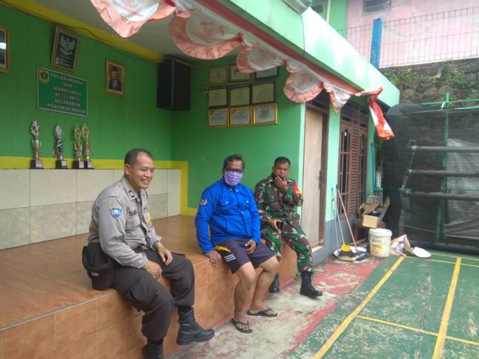 Sambang ketua Rw 05 di perum pabuaran indah kelurahan pabuaran mekarWhatsApp Image 2020-04-09 at 13.37.51 Perumahan pabuaran indah Rw 05 Kelurahan pabuaran mekar