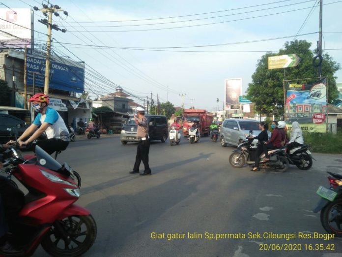 Polsek Ci;eungsi
