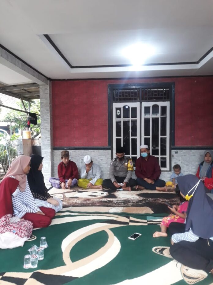 946 Polsek Cileungsi