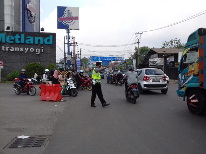 1106 Polsek Cileungsi